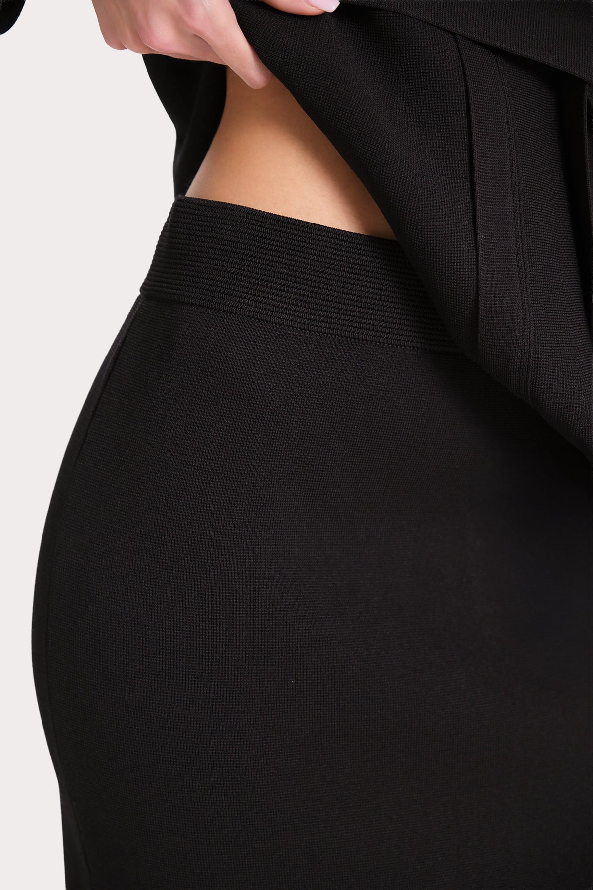 Elie Tahari Skylar Milano Pencil Skirt