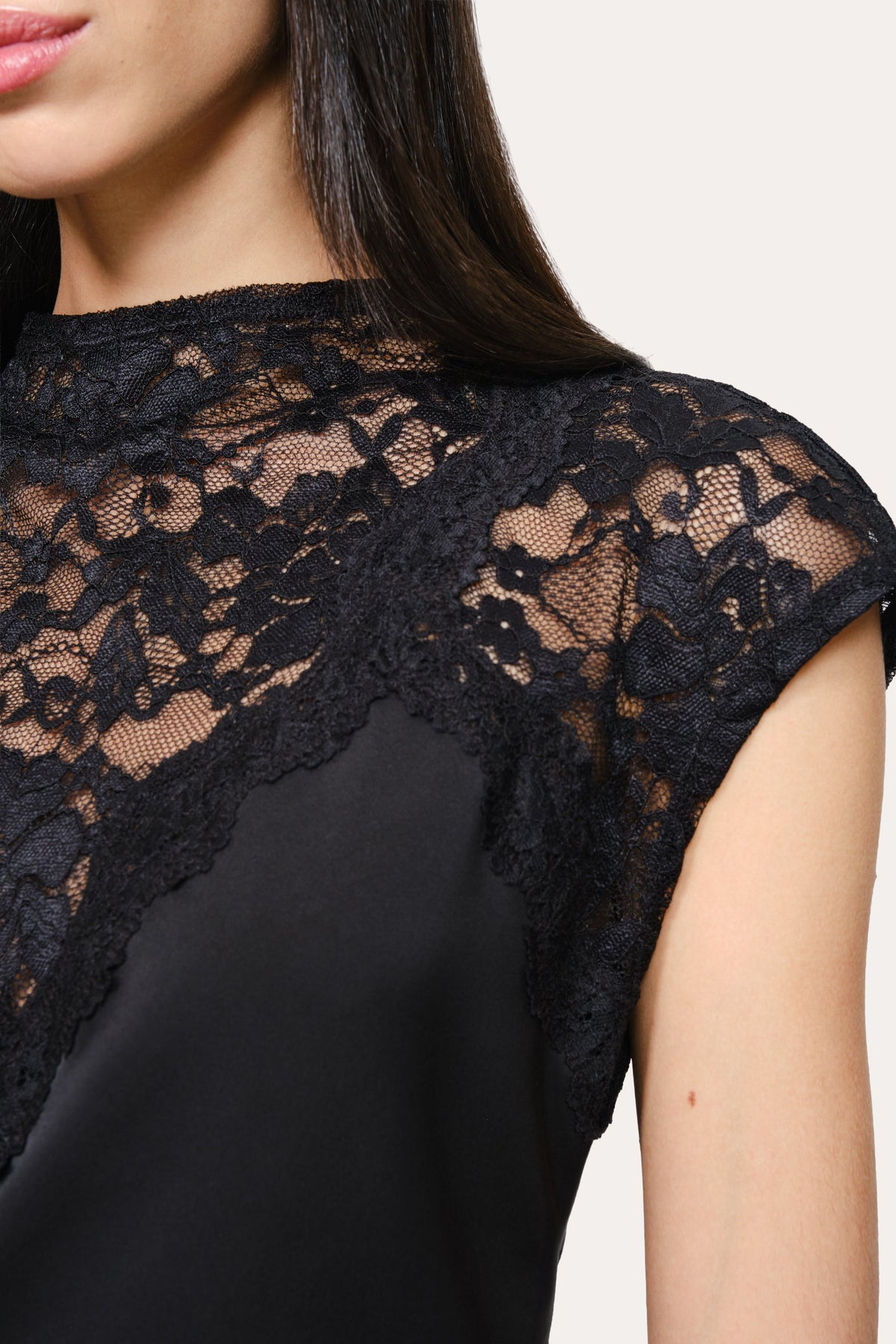 Elie Tahari Elara Lace Top