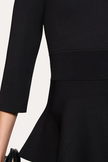 Elie Tahari Milano Sculpt Contour Waist Top