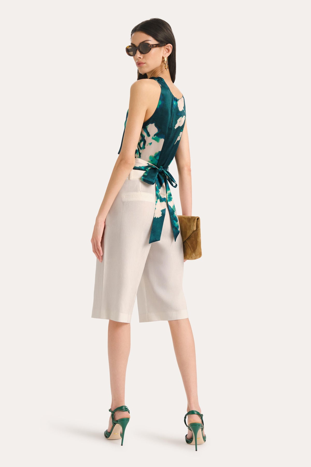 Elie Tahari Tina Linen Bermuda Shorts