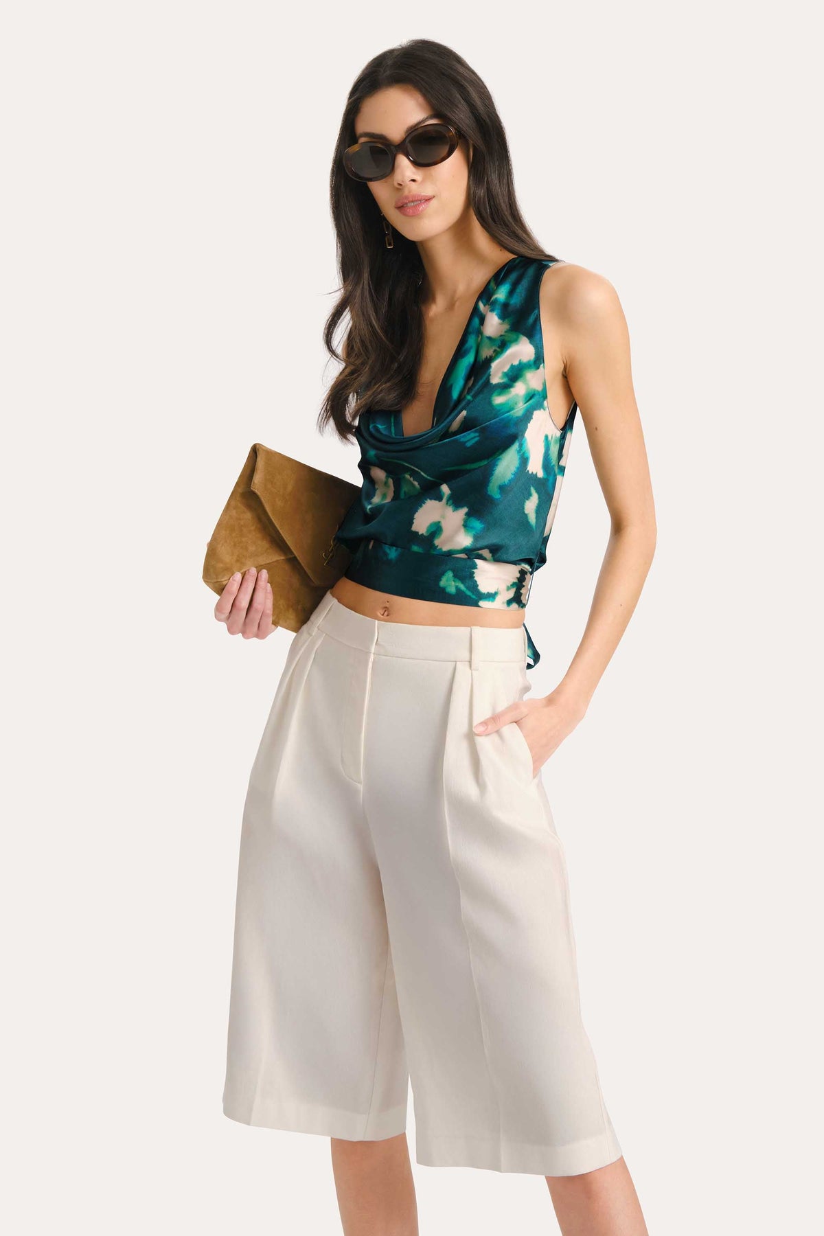 Elie Tahari Tina Linen Bermuda Shorts
