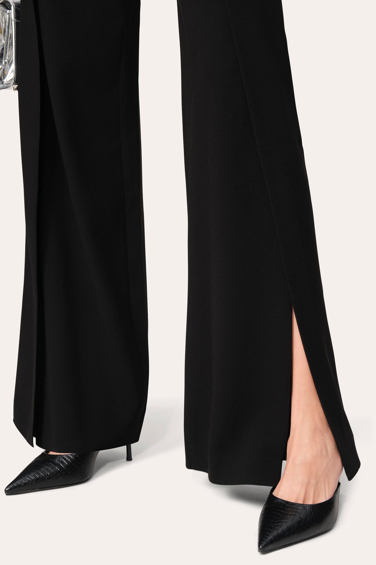 Elie Tahari Crepe Overlay Slit Pant