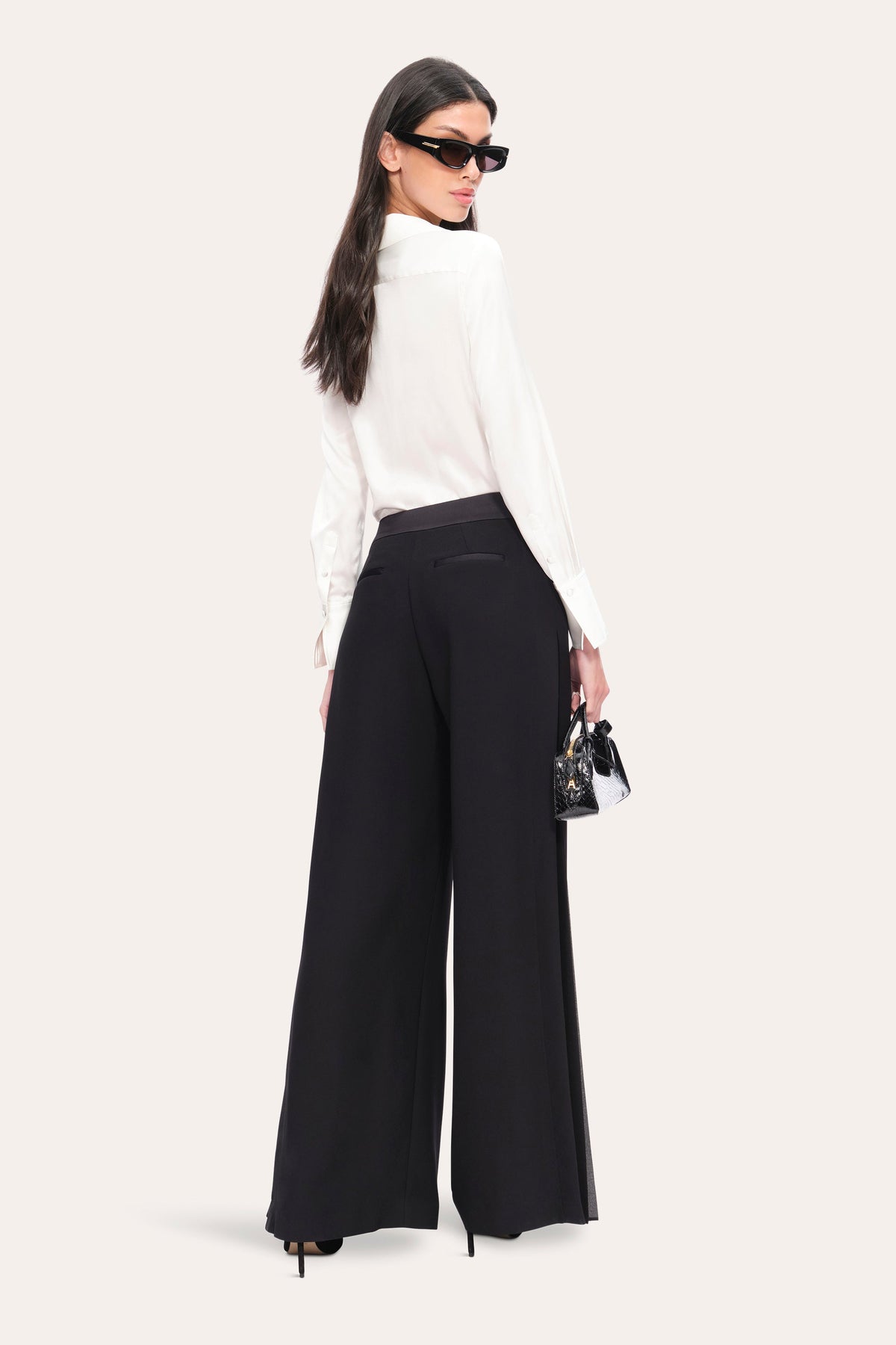 Elie Tahari Fluid Pleated Pant