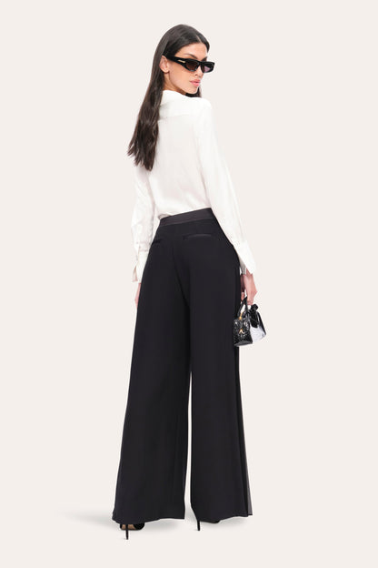 Elie Tahari Fluid Pleated Pant